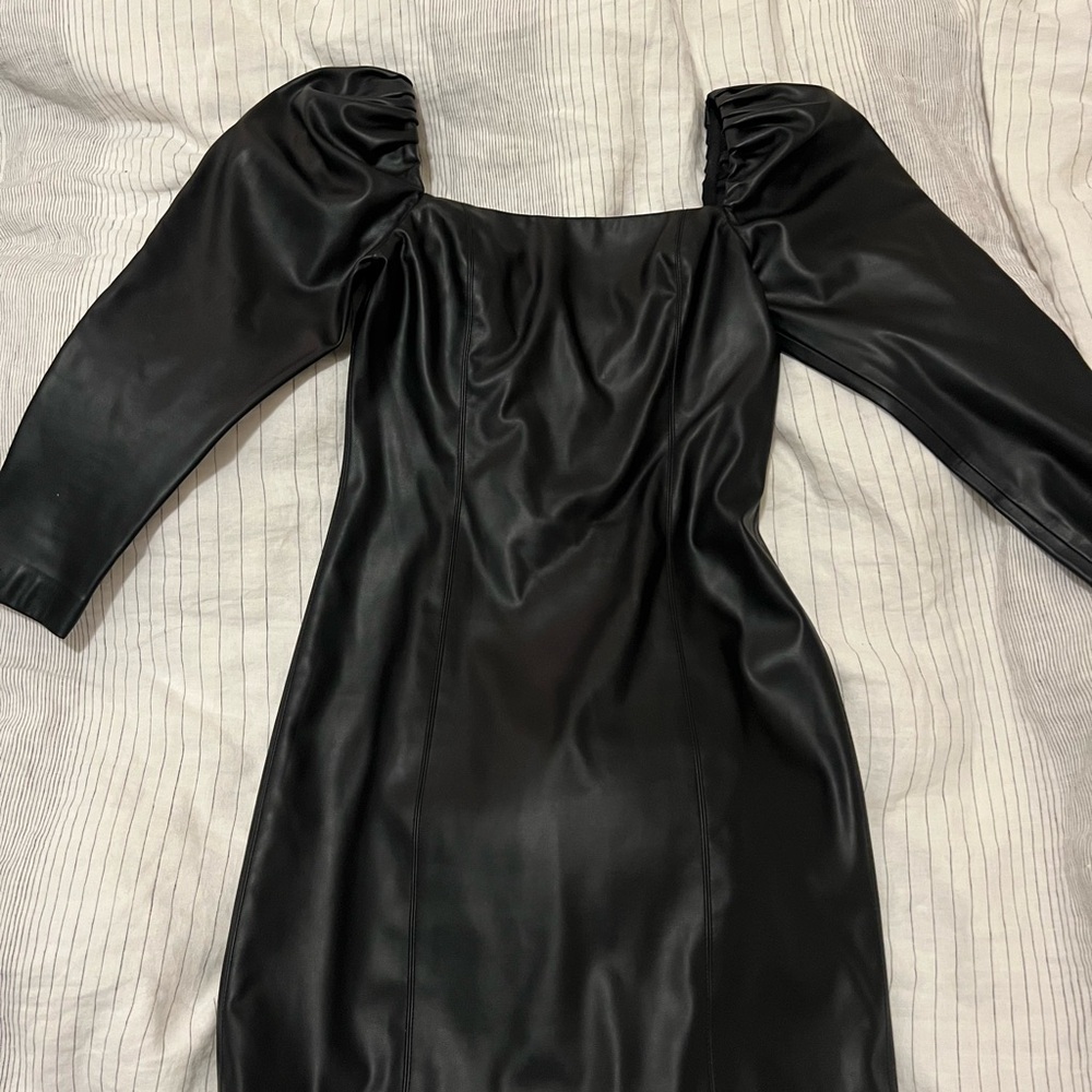 Alice + Olivia Black Faux Leather Long Sleeve Dress - Picture 7 of 7